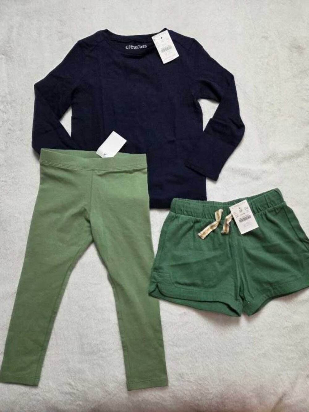 New girl's XXS 3 Crewcuts J.Crew set of 3 long sleeve shirt, leggings, shorts